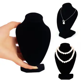 שחור הבובה חזה תכשיטים שרשרת תליון לצוואר דגם בעל דוכן תצוגה